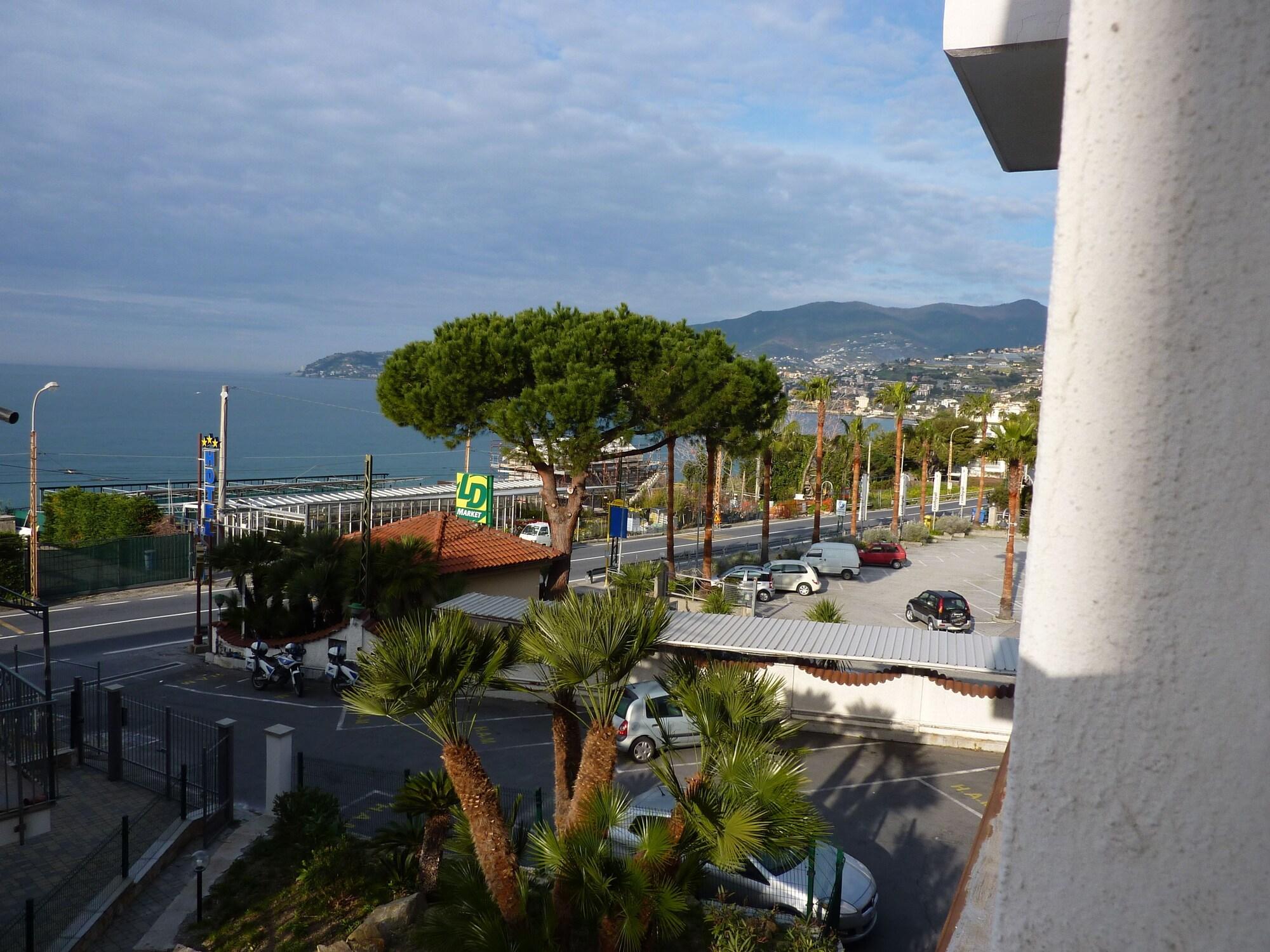 Hotel Ariston Montecarlo Sanremo Exterior photo