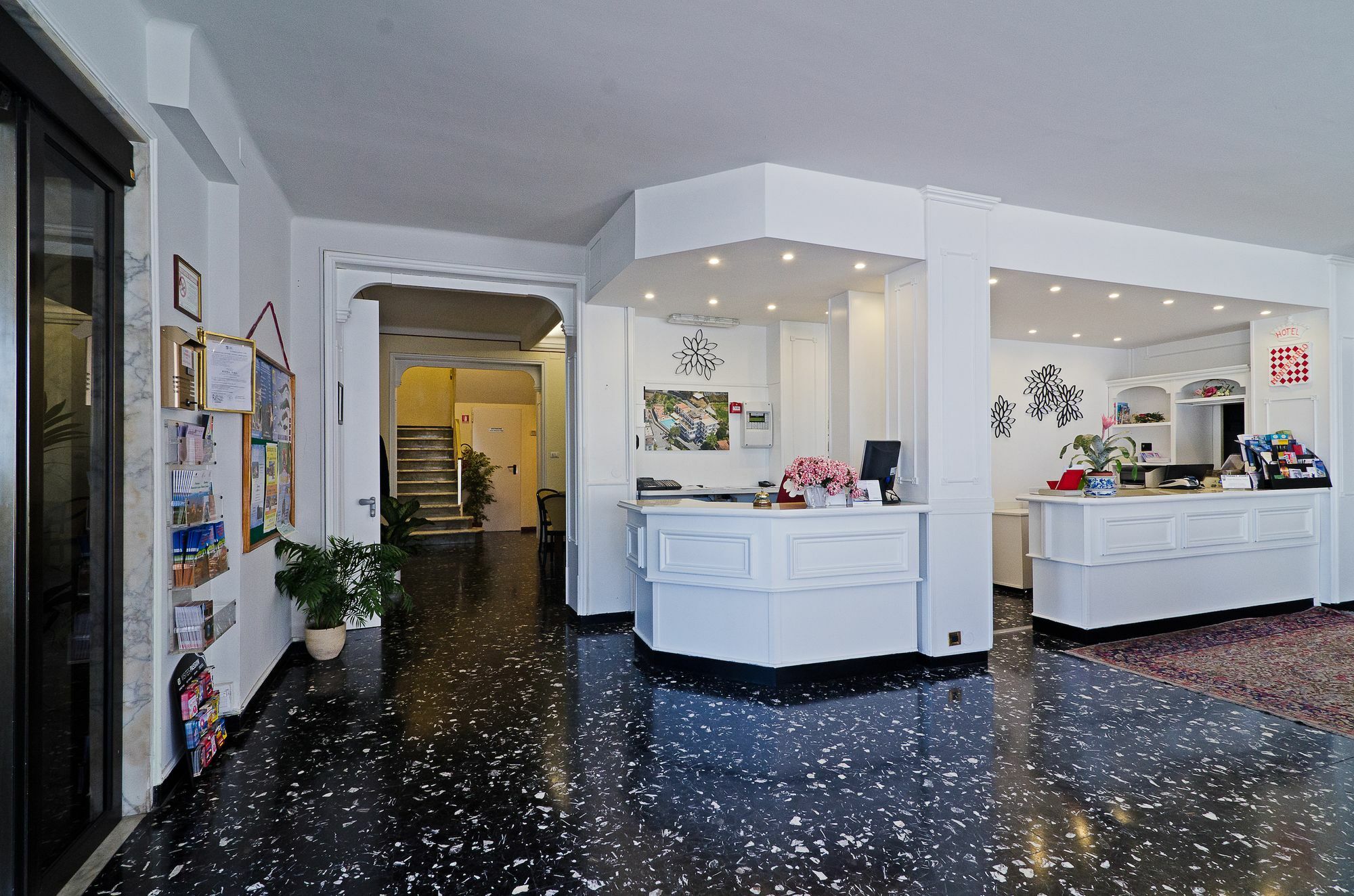 Hotel Ariston Montecarlo Sanremo Exterior photo